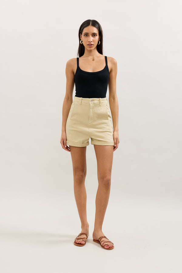 Color:Camel, Short Lou Coupe Ballon - Vue 1 - Place du Jour