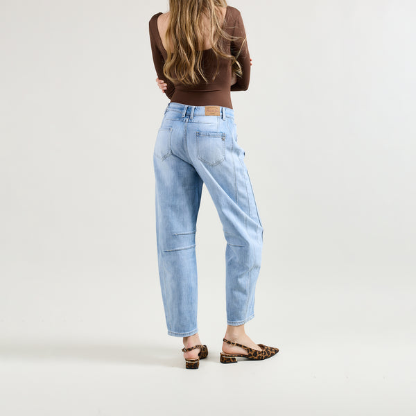 Color:Jean bleu clair, Jean ballon effet pince - Jean femme - Place du jour