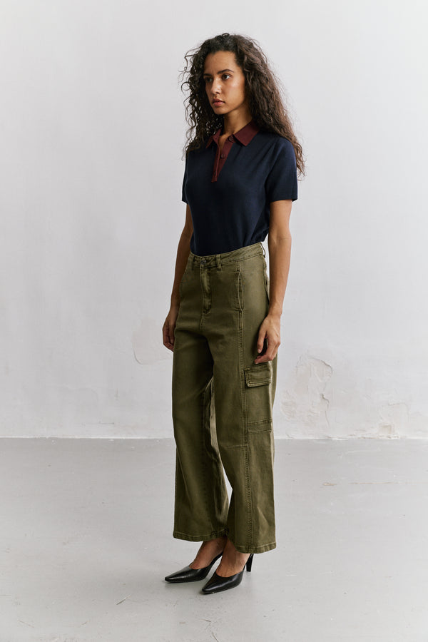 Color:Kaki foncé, Pantalon Cargo Taille Haute Coupe Droite - Vue 2 - Place du Jour