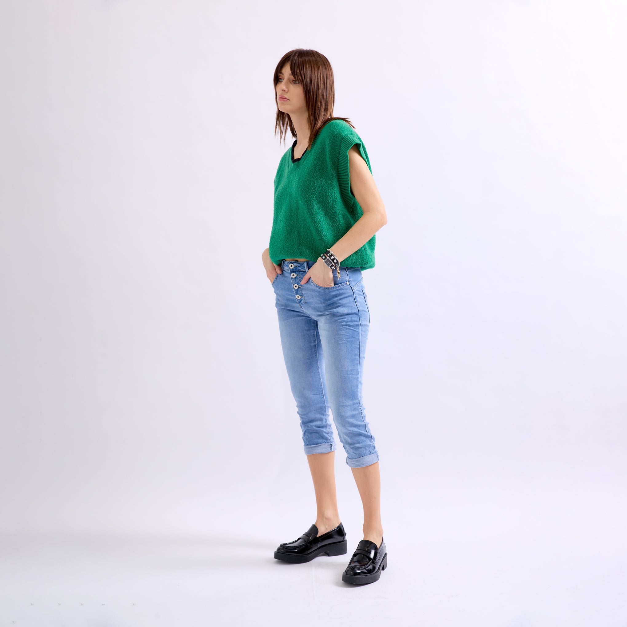 Jean bleu clair,Pantacourt en JoggJeans à Boutons - Femme - Place du jour Jean bleu clair,Pantacourt en JoggJeans à Boutons - Femme - Place du jour