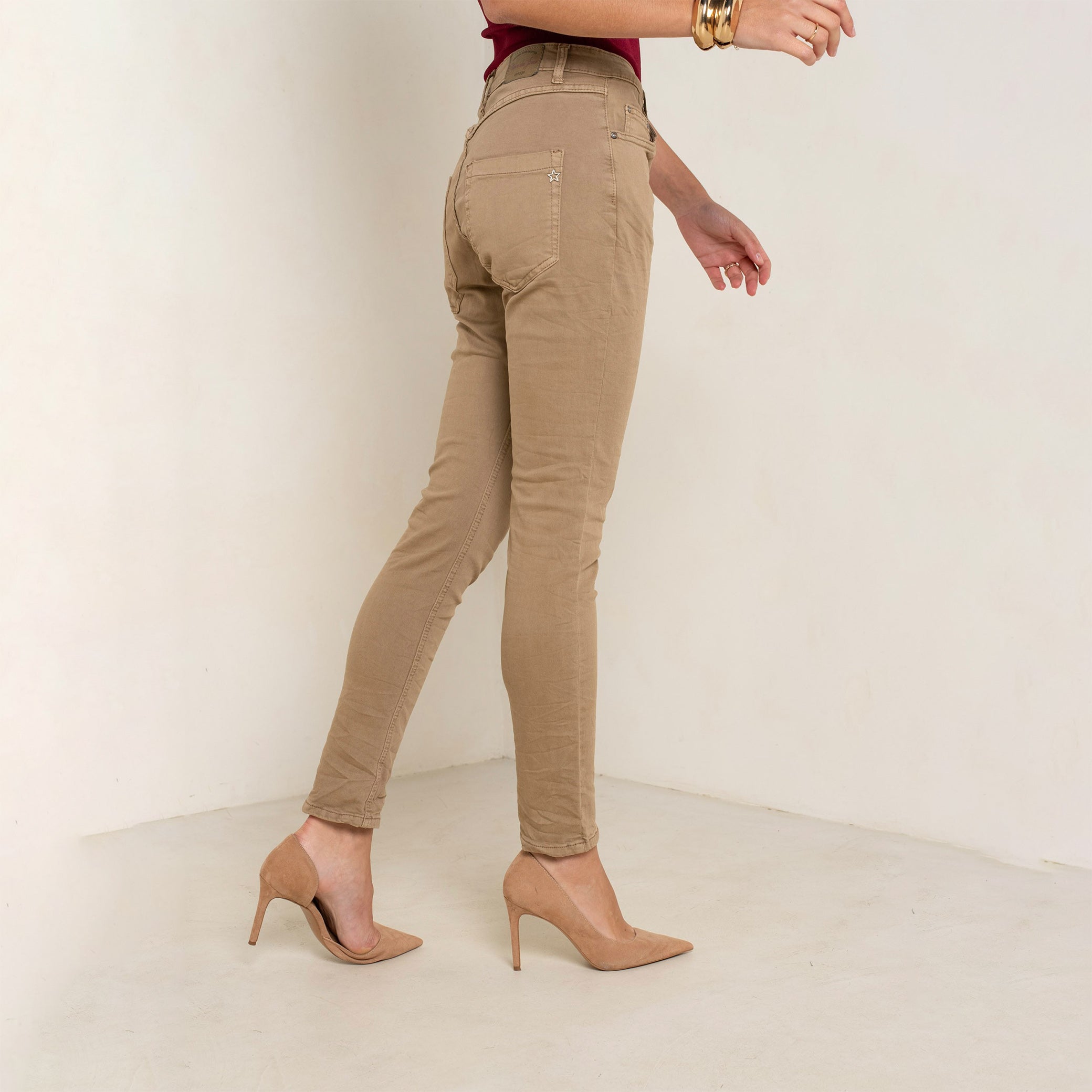 Taupe,Pantalon Bella couleurs boyfriend - Pantalon femme - Place du jour Taupe,Pantalon Bella couleurs boyfriend - Pantalon femme - Place du jour