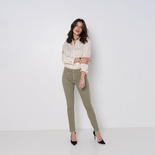 Boyfriend Taille Haute à Boutons