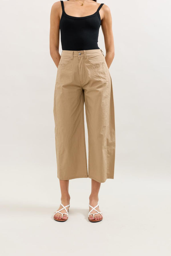 Color:Camel,Pantalon Parachute Léger - Pantalon Femme - Place du Jour