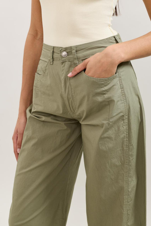 Color:Kaki,Pantalon Parachute Léger - Pantalon Femme - Place du Jour