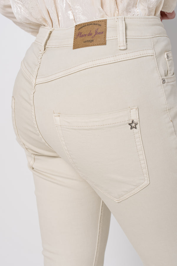 Color:Beige ,Boyfriend avec boutons fantaisies - Pantalon Couleurs Femme - Place du jour