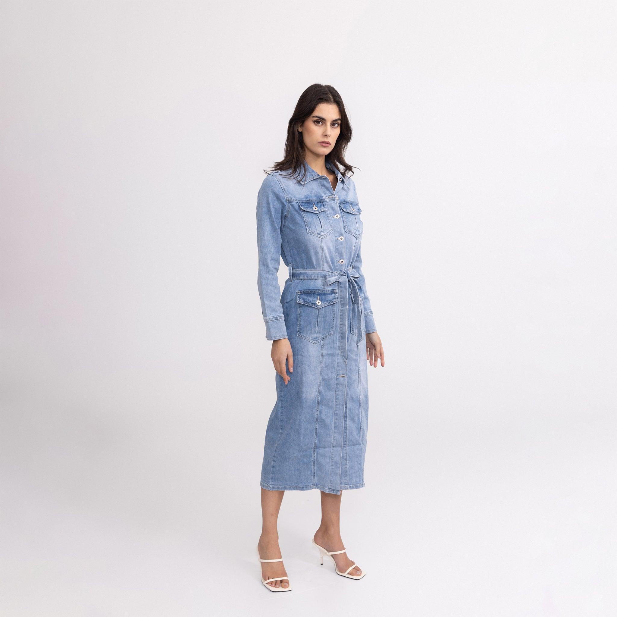 Jean bleu clair, Robe en jeans longue - fendue - Jean Femme - Place du jour Jean bleu clair, Robe en jeans longue - fendue - Jean Femme - Place du jour