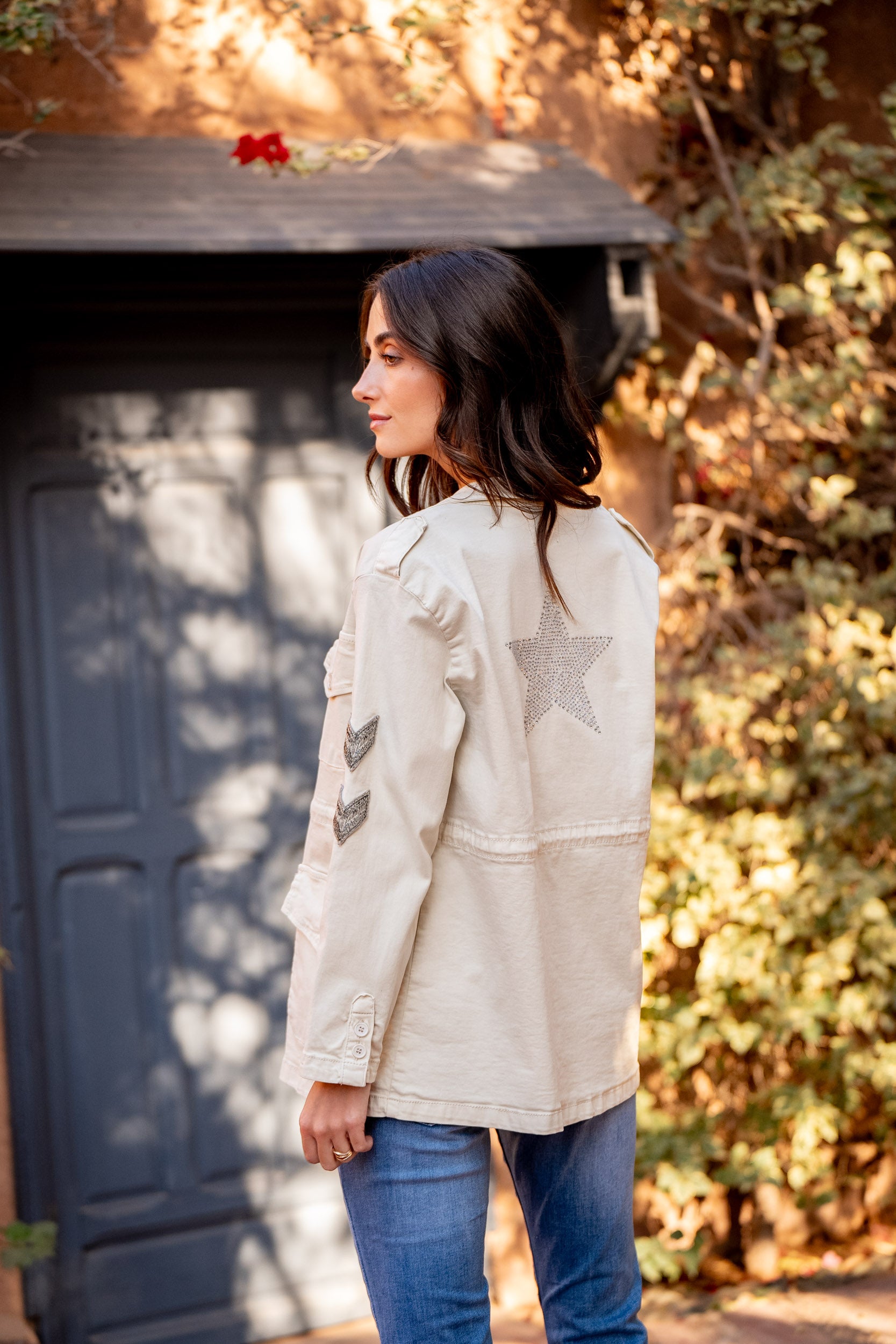 Beige, Veste Saharienne Étoile Strasse - Veste Femme - Place du jour Beige, Veste Saharienne Étoile Strasse - Veste Femme - Place du jour