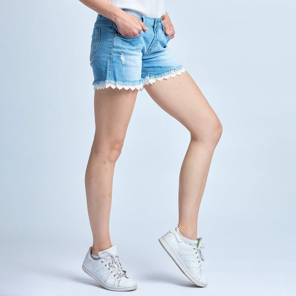 Color:Jean bleu clair,Short Mélina en Dentelle - Jean Femme - Place du Jour
