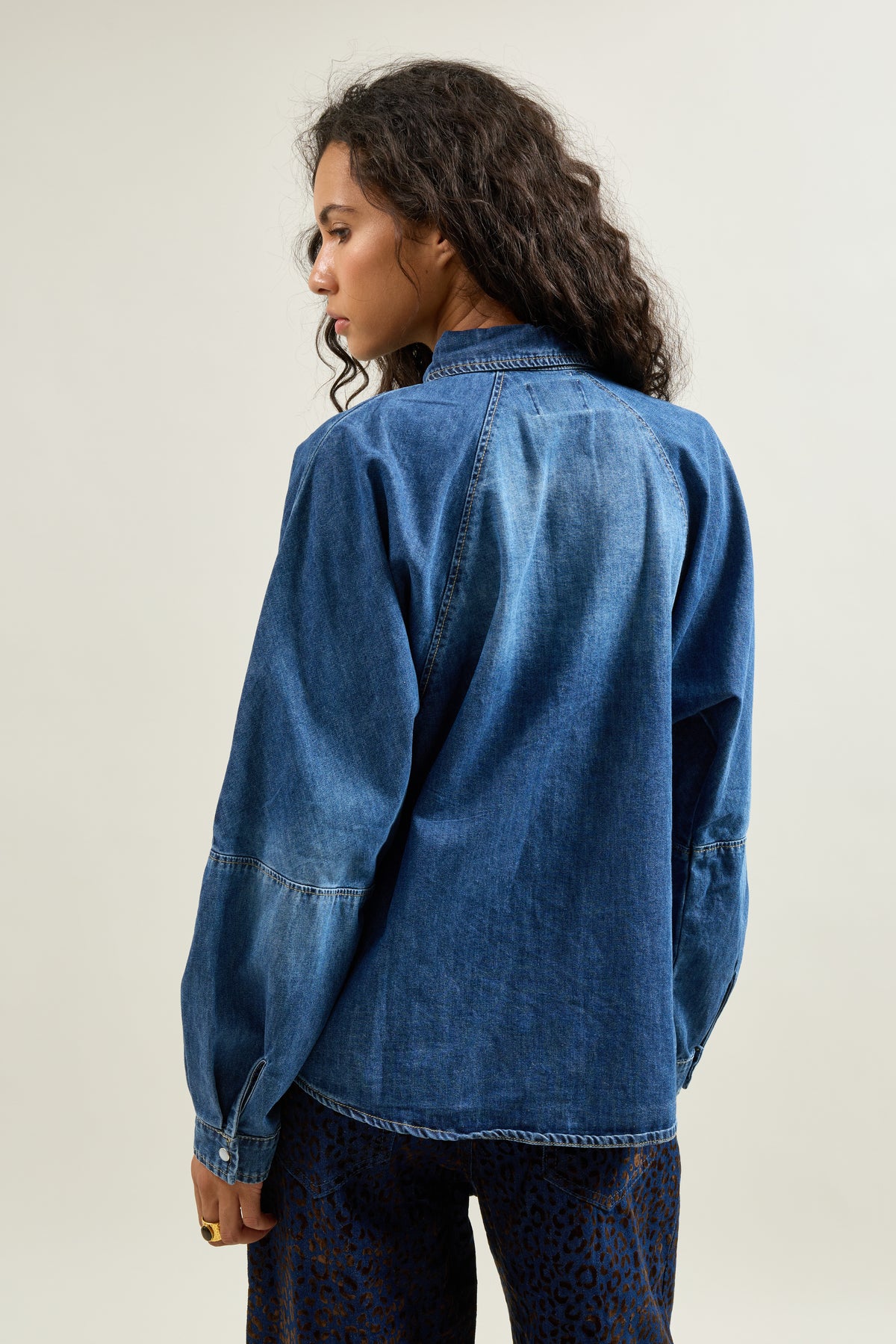 Jean bleu, Chemise en Jean Oversize - Vue 8 - Place du Jour
