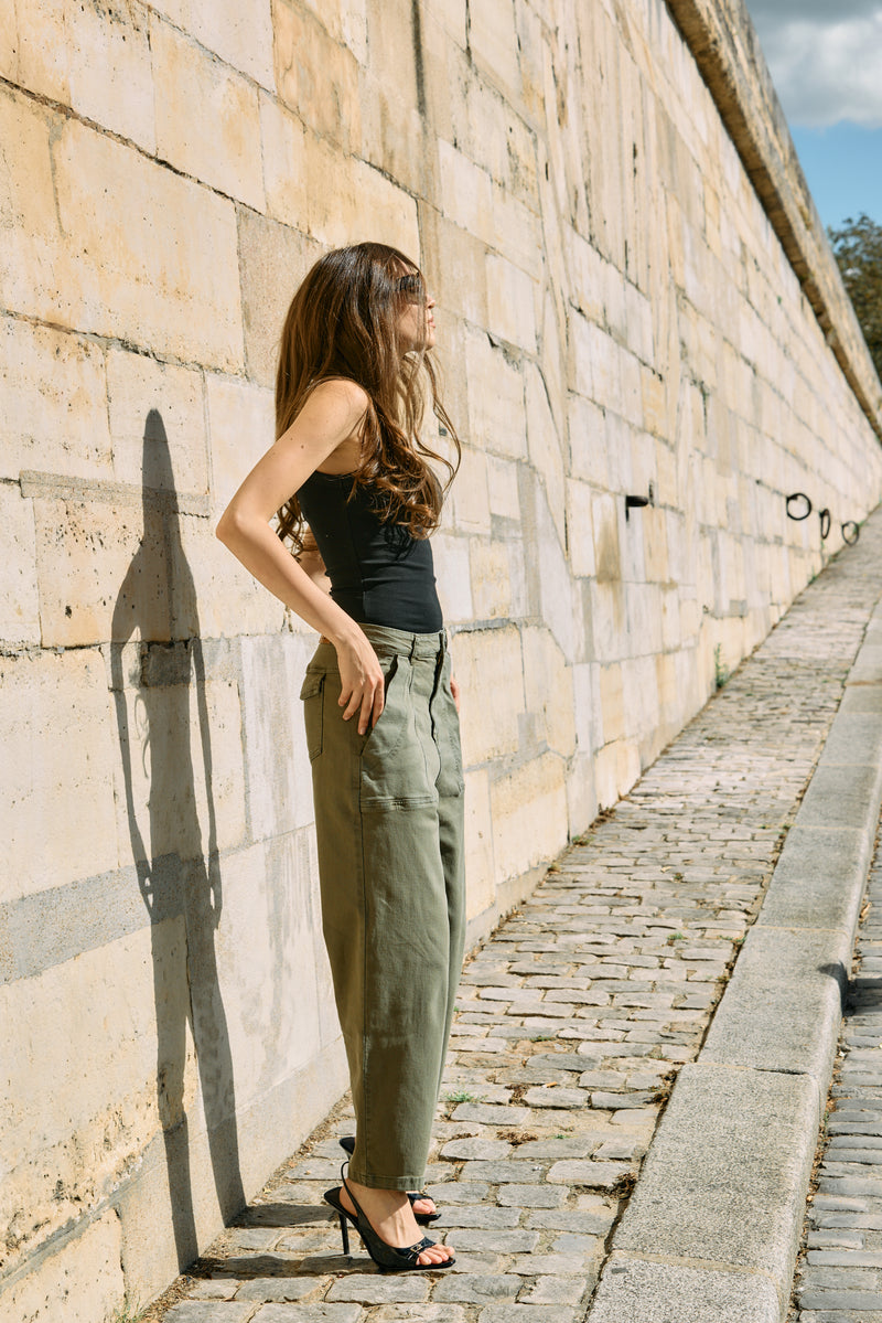 Jeanne harem pants in straight cut blue denim