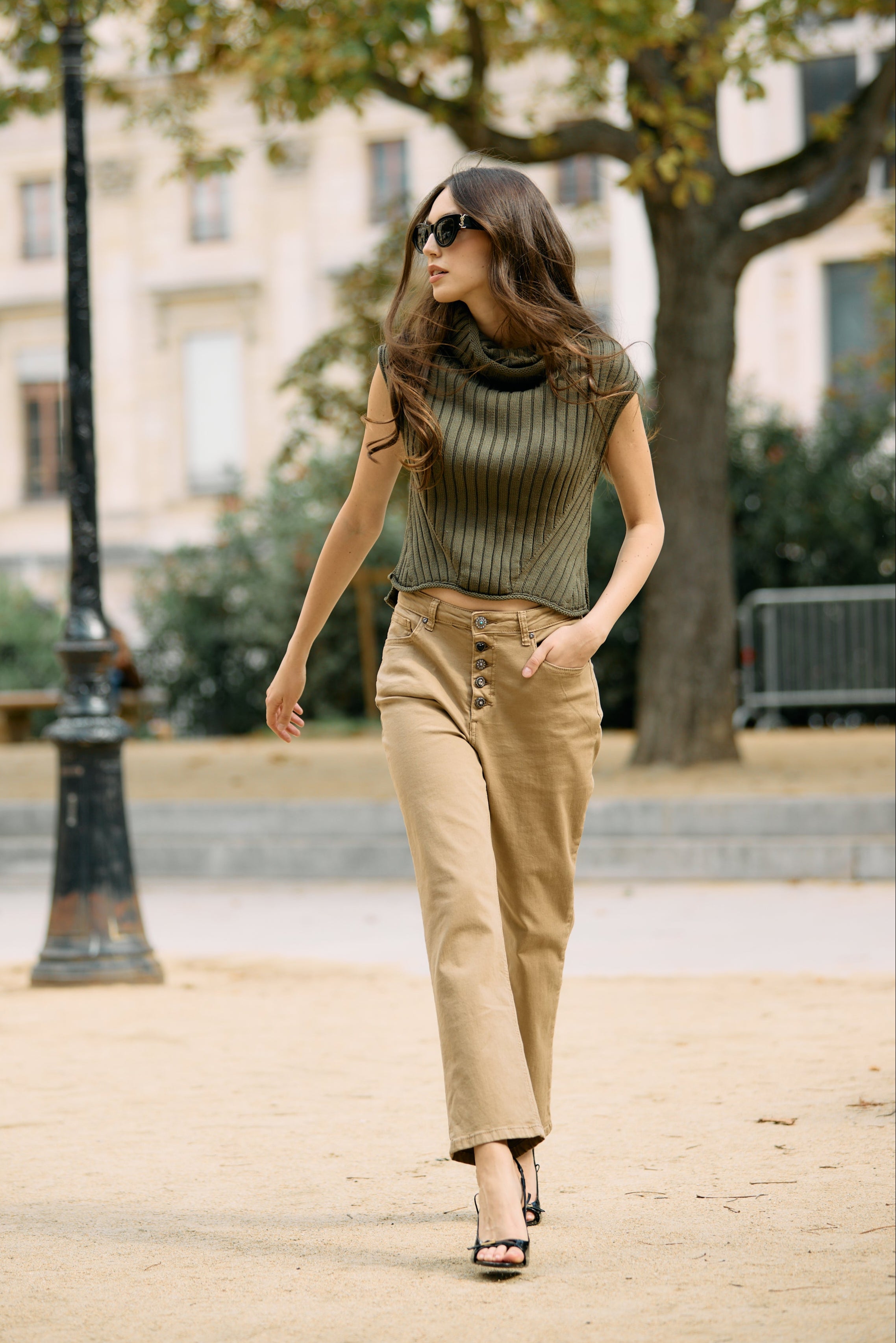 Pantalon Droit Boutons Fantaisie