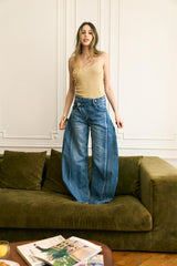 Jean bleu, Jean Rose Croisé Coupe Ballon - Vue de face - Place du Jour