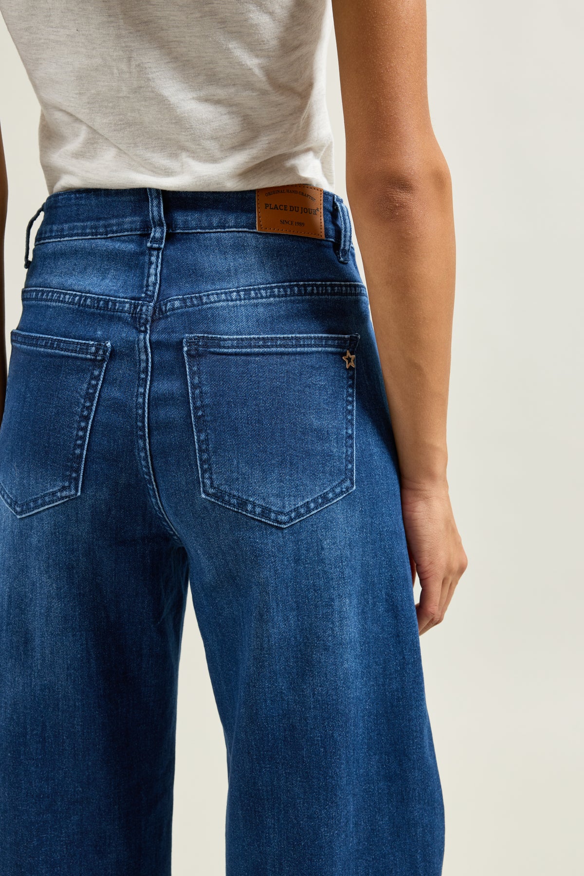 Jeans, Jean Ballon Taille Haute - Vue 7 - Place du Jour