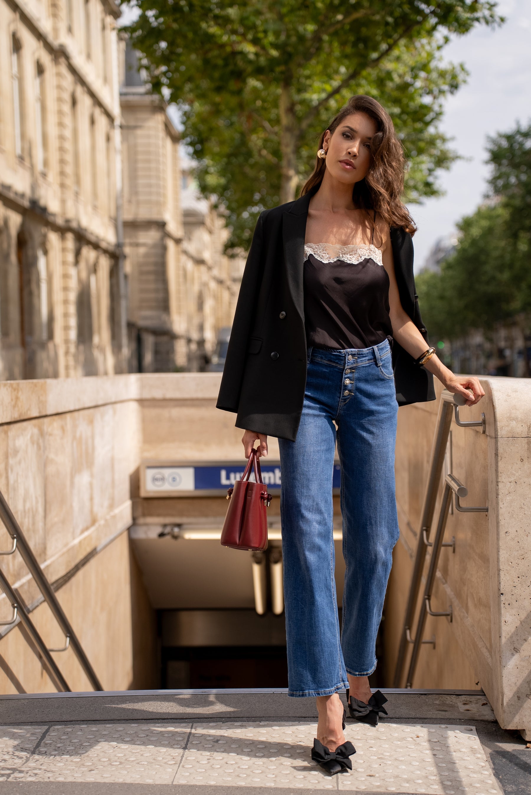 Jean bleu fonce,Jean coupe droite avec boutons fantaisies - Jean femme - Place du jour