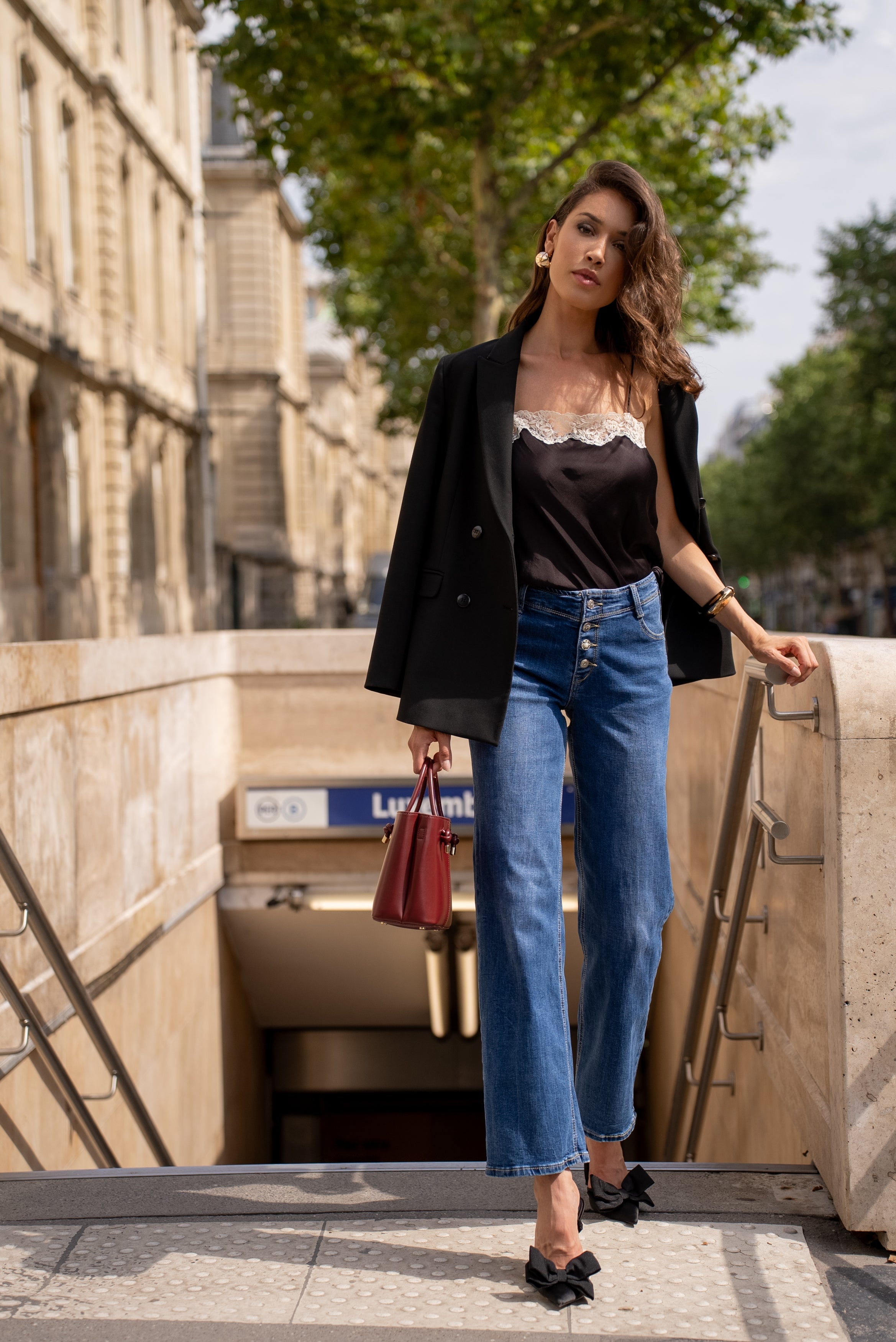 Jean bleu fonce,Jean coupe droite avec boutons fantaisies - Jean femme - Place du jour