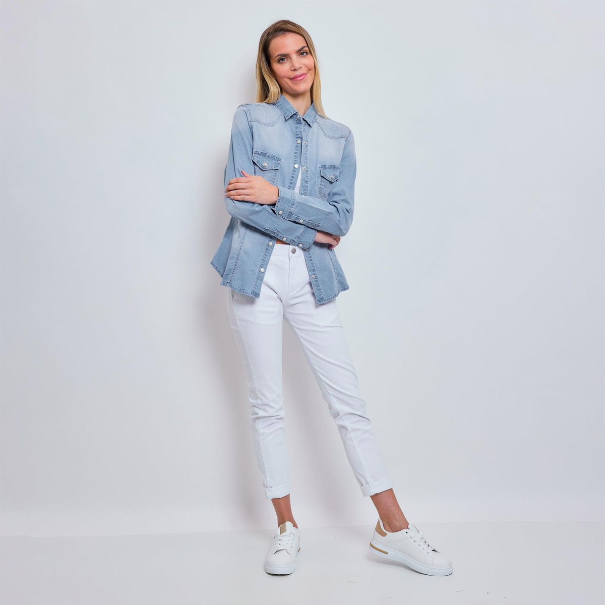 Jean bleu clair,Chemise Luna Classique en Jeans Cintrée - Jean Femme - Place du Jour