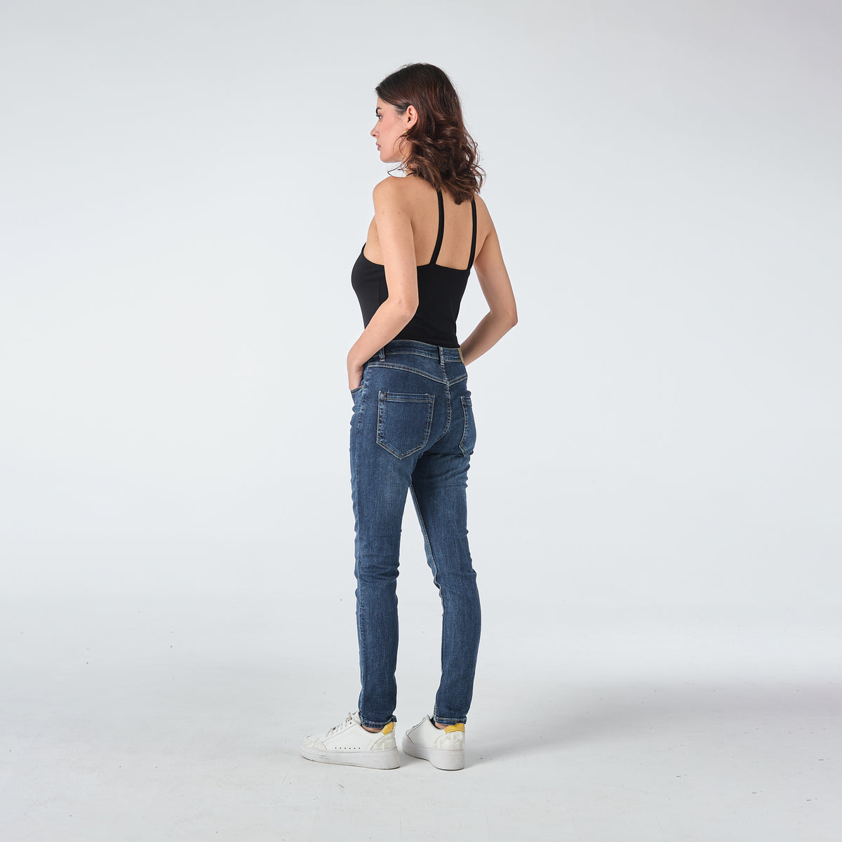 Jean bleu fonce, Jeans Boyfriend avec Boutons Fantaisies - Femme - Place du jour