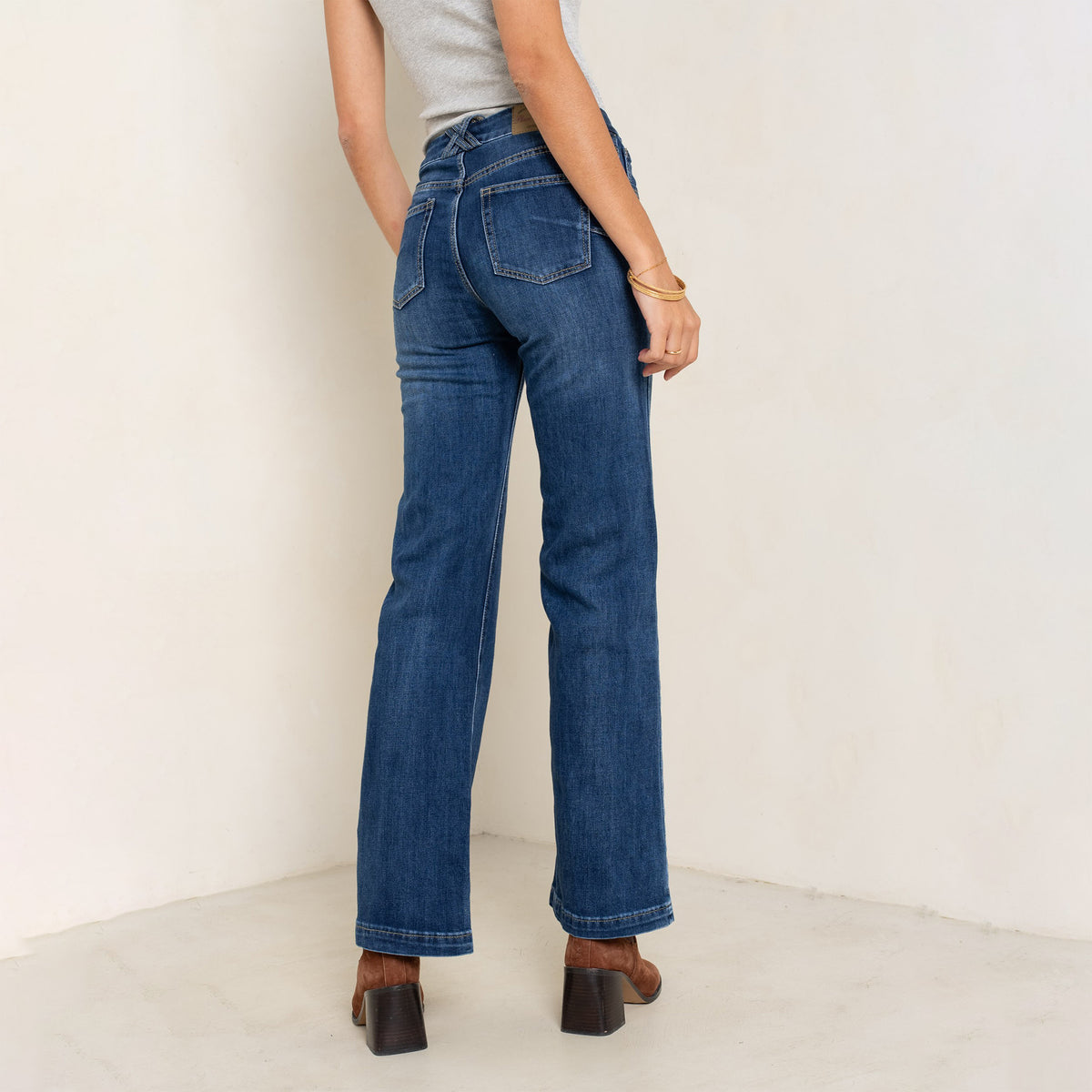 Jean bleu fonce, Jean Estelle Taille Haute coupe droite - Jean femme - Place du jour