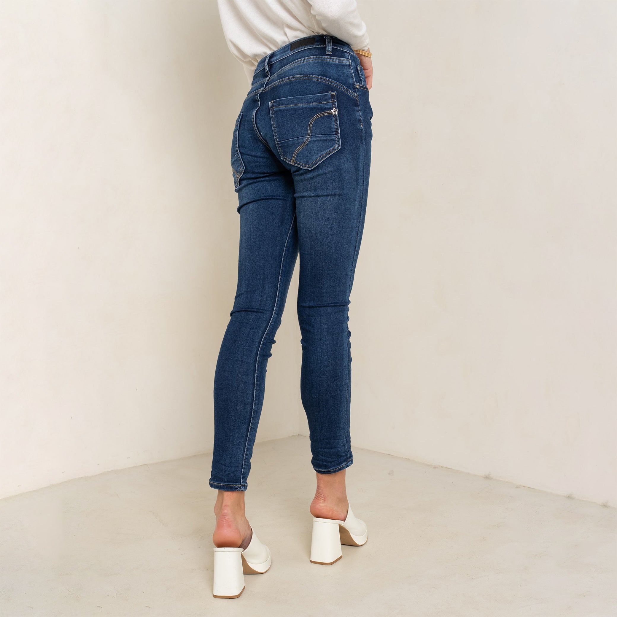 Boyfriend stretch en JoggJean
