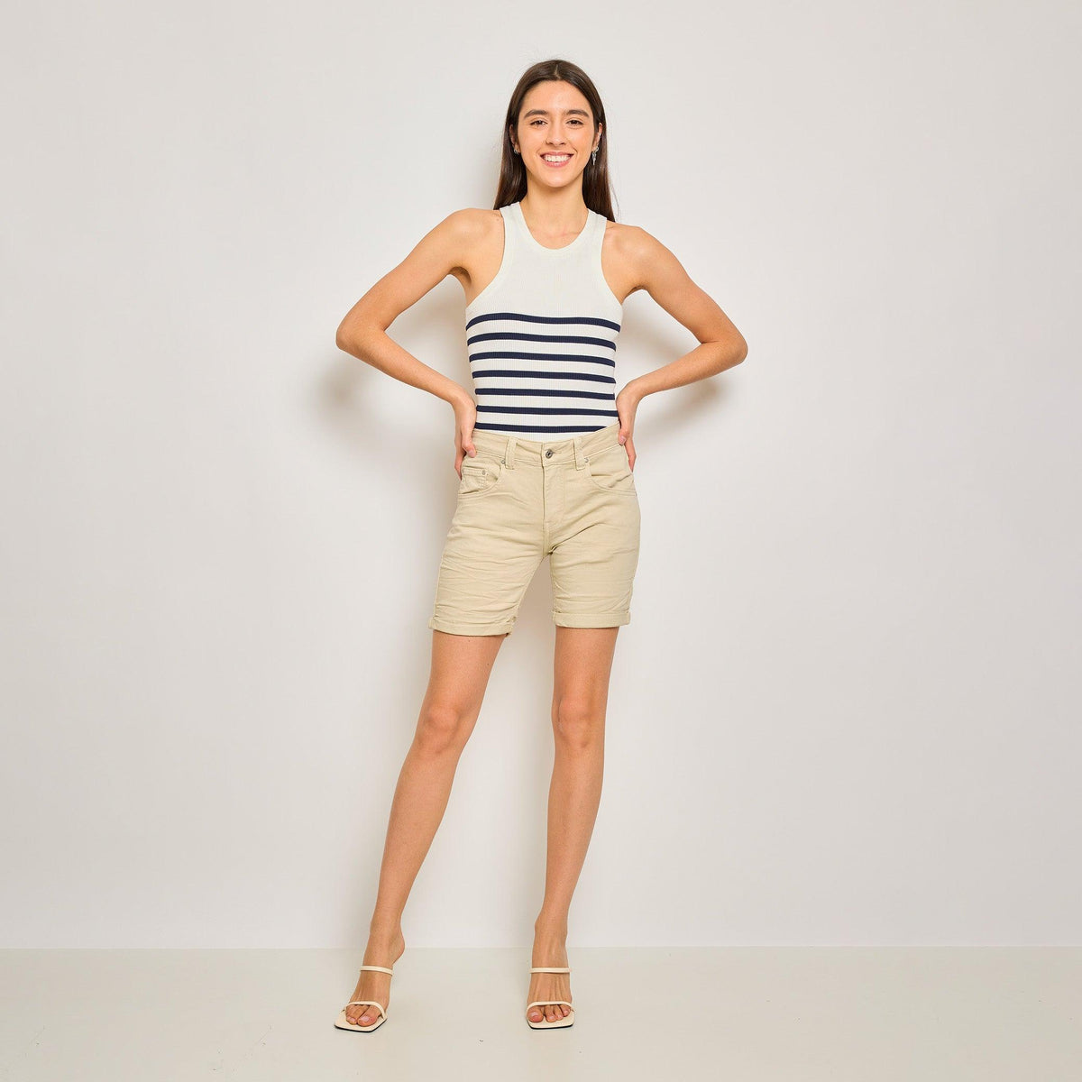 Beige,Short Marine joggjean de couleurs - Jean femme - Place du jour