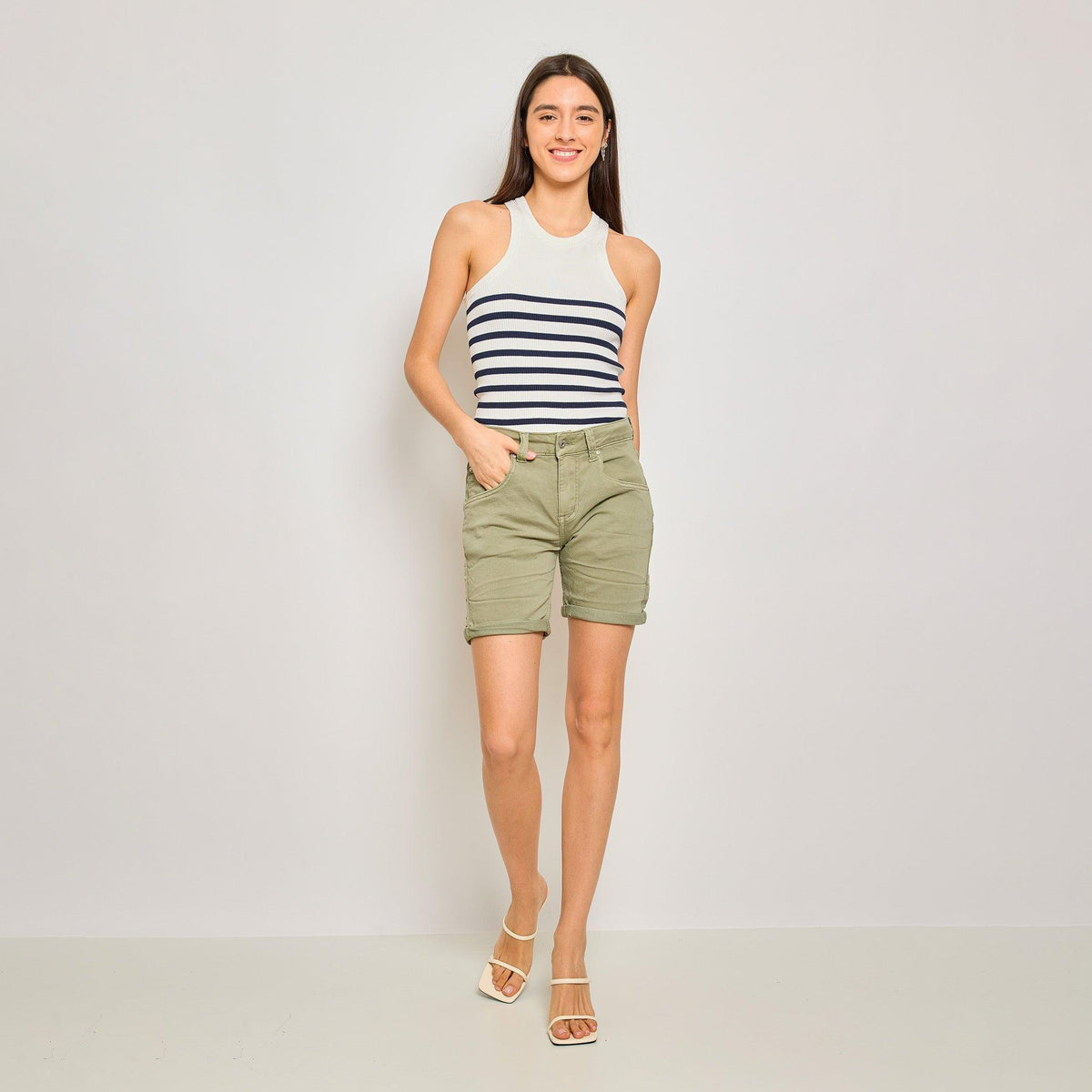 Kaki,Short Marine joggjean de couleurs - Jean femme - Place du jour