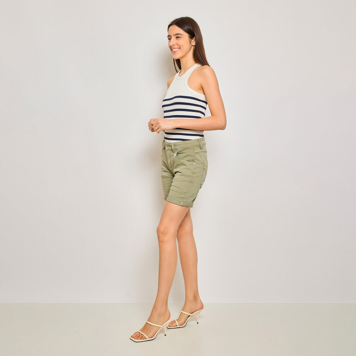 Kaki,Short Marine joggjean de couleurs - Jean femme - Place du jour